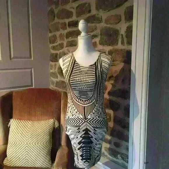 🌟 Blue gold stud pattern design dress body on - Picture 7 of 13